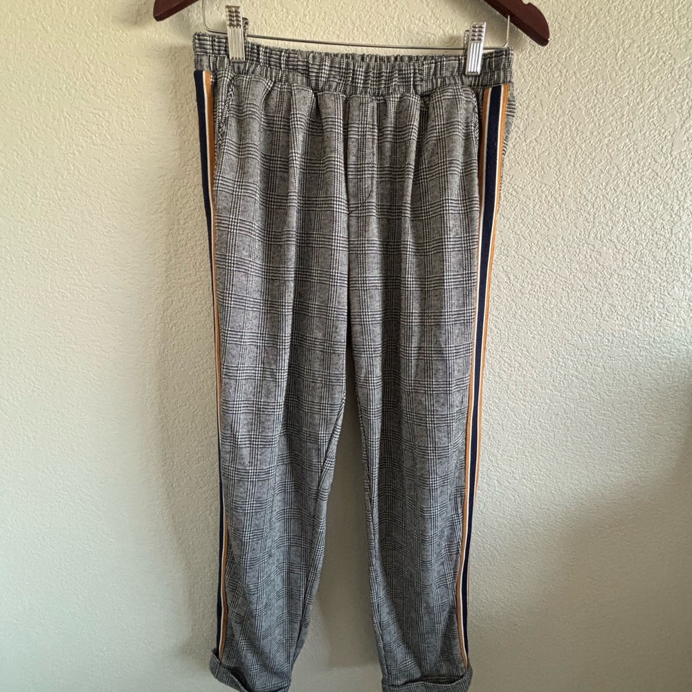 H&M stretchy trouser pants